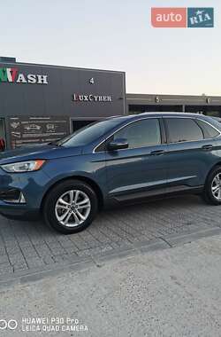 Внедорожник / Кроссовер Ford Edge 2018 в 