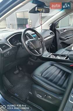 Внедорожник / Кроссовер Ford Edge 2018 в 