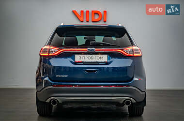 Внедорожник / Кроссовер Ford Edge 2017 в 