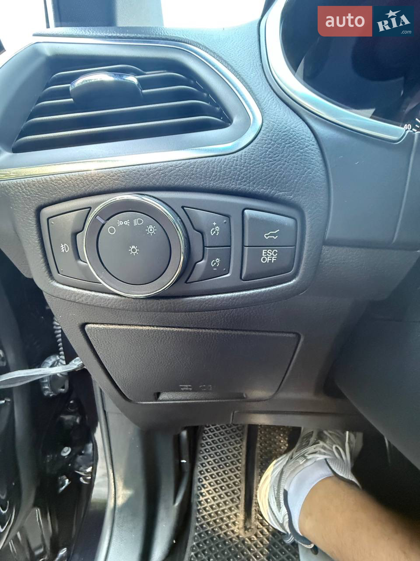 2018 Ford Edge - мініатюра 31