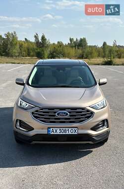 Внедорожник / Кроссовер Ford Edge 2021 в 