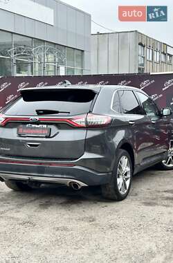 Внедорожник / Кроссовер Ford Edge 2017 в 