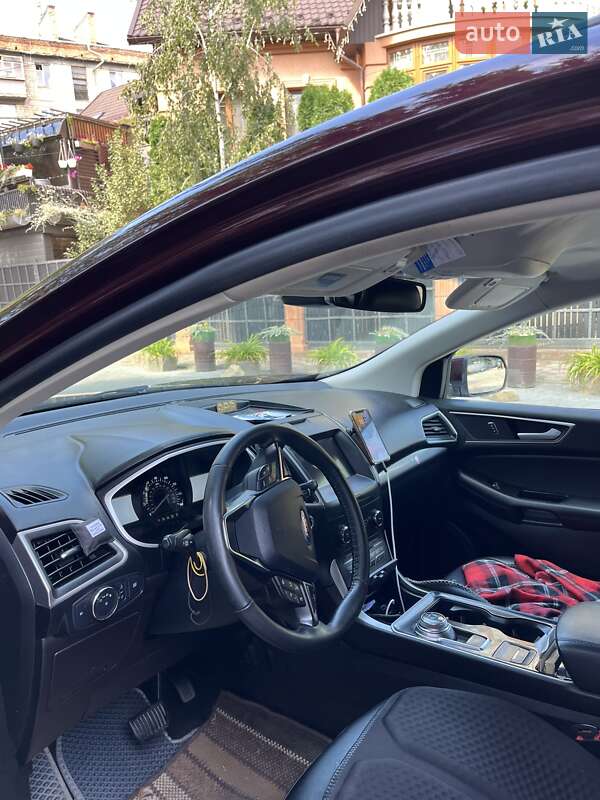 Внедорожник / Кроссовер Ford Edge 2020 в Черновцах