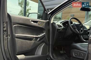 Внедорожник / Кроссовер Ford Edge 2015 в 