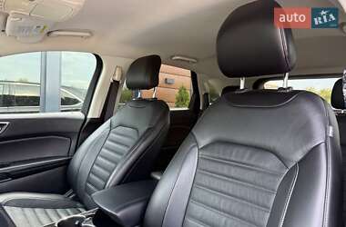 Внедорожник / Кроссовер Ford Edge 2015 в 