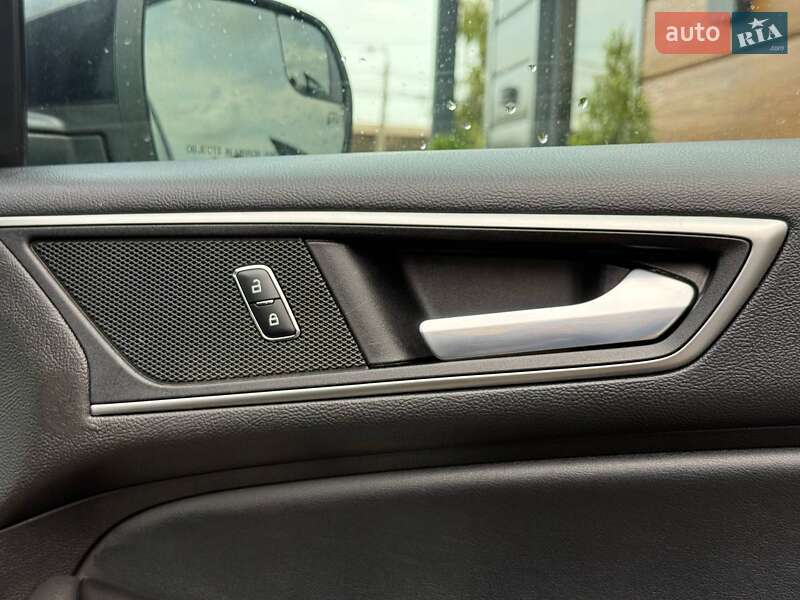 Внедорожник / Кроссовер Ford Edge 2015 в Ровно фото 55 Внедорожник / Кроссовер Ford Edge 2015 в Ровно