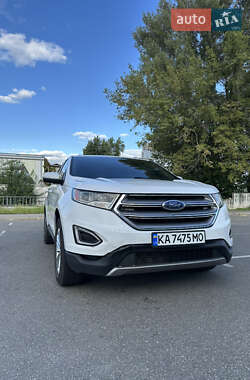 Внедорожник / Кроссовер Ford Edge 2016 в 