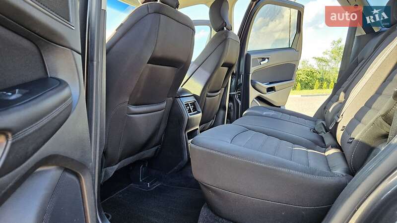 Внедорожник / Кроссовер Ford Edge 2016 в Ужгороде