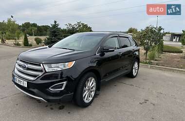 Внедорожник / Кроссовер Ford Edge 2017 в 
