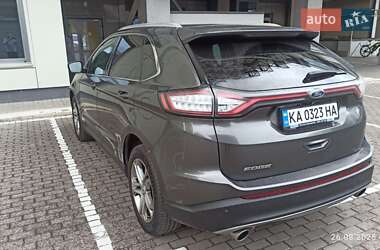 Внедорожник / Кроссовер Ford Edge 2017 в 