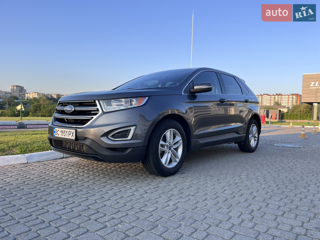 2017 Ford Edge - мініатюра 19