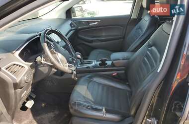 Внедорожник / Кроссовер Ford Edge 2015 в 