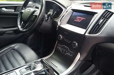 Внедорожник / Кроссовер Ford Edge 2020 в 
