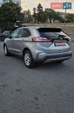 Внедорожник / Кроссовер Ford Edge 2021 в 