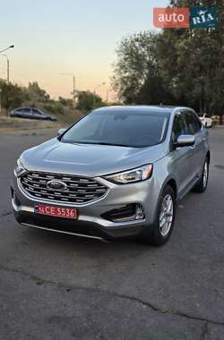 Внедорожник / Кроссовер Ford Edge 2021 в 
