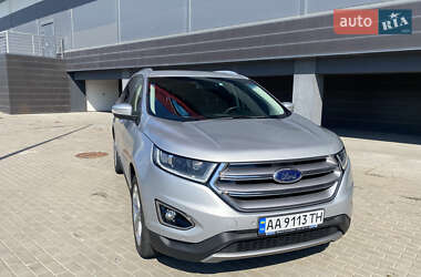 Внедорожник / Кроссовер Ford Edge 2017 в 