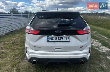Внедорожник / Кроссовер Ford Edge 2019 в 