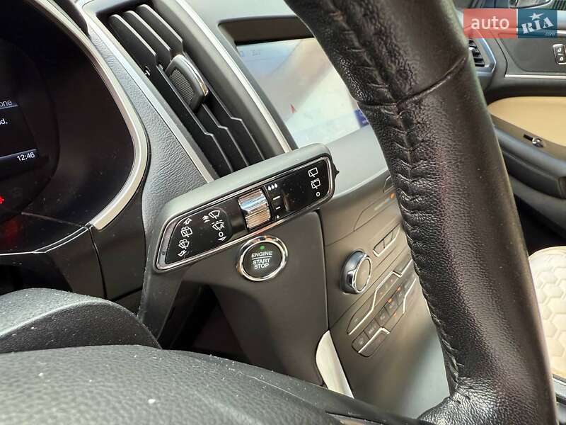 Внедорожник / Кроссовер Ford Edge 2019 в Киеве