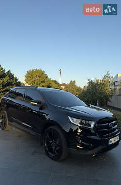 Внедорожник / Кроссовер Ford Edge 2016 в 
