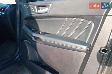 Внедорожник / Кроссовер Ford Edge 2018 в 