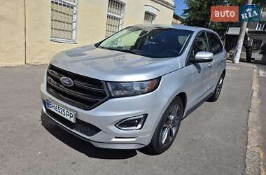 Внедорожник / Кроссовер Ford Edge 2015 в 