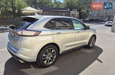 Внедорожник / Кроссовер Ford Edge 2015 в 
