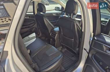 Внедорожник / Кроссовер Ford Edge 2015 в 