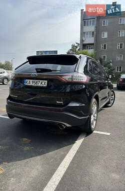 Внедорожник / Кроссовер Ford Edge 2016 в 