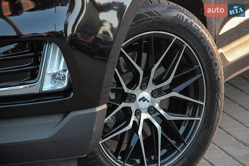 Внедорожник / Кроссовер Ford Edge 2019 в Одессе