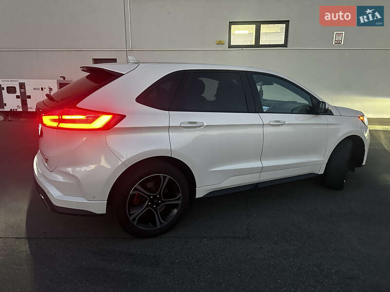Позашляховик / Кросовер Ford Edge 2019 в Києві