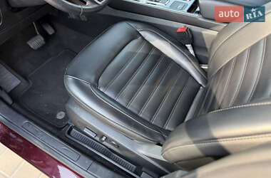 Внедорожник / Кроссовер Ford Edge 2020 в 