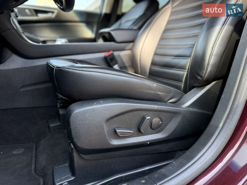 Внедорожник / Кроссовер Ford Edge 2020 в Львове