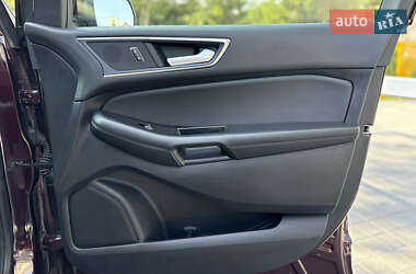 Внедорожник / Кроссовер Ford Edge 2020 в 