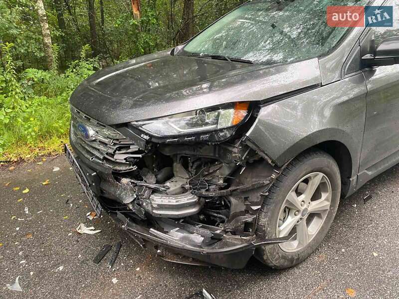 Внедорожник / Кроссовер Ford Edge 2019 в 