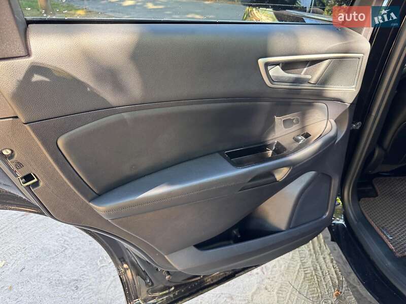 Позашляховик / Кросовер Ford Edge 2019 в Києві