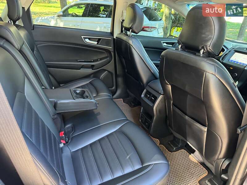 Позашляховик / Кросовер Ford Edge 2019 в Києві