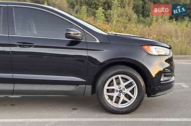 Внедорожник / Кроссовер Ford Edge 2021 в 