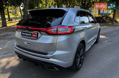 Внедорожник / Кроссовер Ford Edge 2018 в 