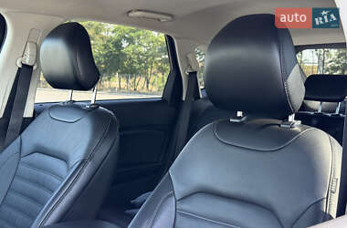 Внедорожник / Кроссовер Ford Edge 2016 в Днепре