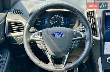 Внедорожник / Кроссовер Ford Edge 2021 в 