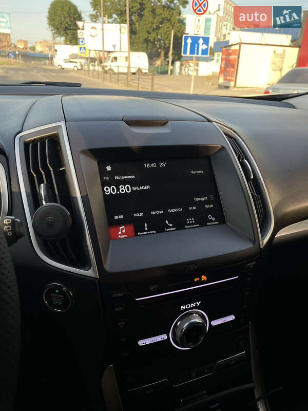 Внедорожник / Кроссовер Ford Edge 2015 в Тернополе