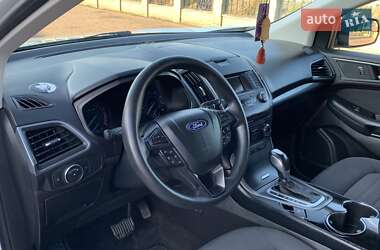 Внедорожник / Кроссовер Ford Edge 2018 в 