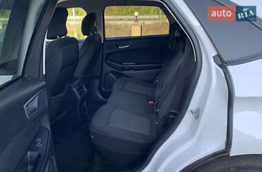 Внедорожник / Кроссовер Ford Edge 2018 в 