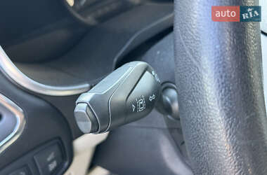 Внедорожник / Кроссовер Ford Edge 2019 в 