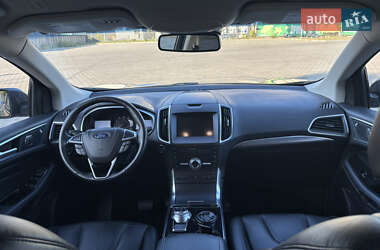 Внедорожник / Кроссовер Ford Edge 2019 в 