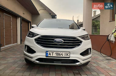Позашляховик / Кросовер Ford Edge 2021 в 