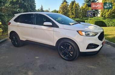 Внедорожник / Кроссовер Ford Edge 2022 в 