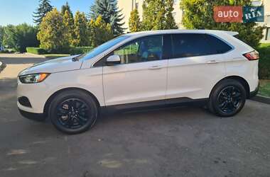Внедорожник / Кроссовер Ford Edge 2022 в 