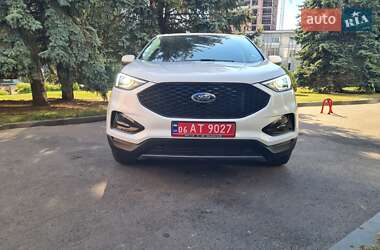 Внедорожник / Кроссовер Ford Edge 2022 в 