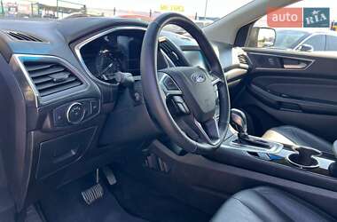 Внедорожник / Кроссовер Ford Edge 2015 в 